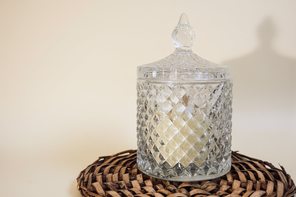 PEARL CANDLE IN CRYSTAL JAR