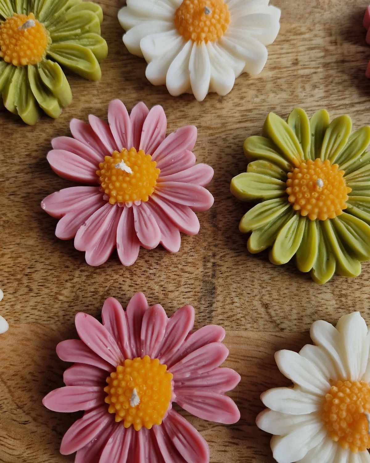 FLOATING DAISY FLOWERS (PACK OF 5)